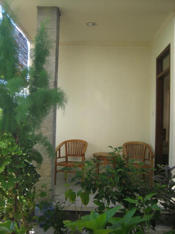 Lucky Paradise Bungalows On The Beach Amed  Bagian luar foto