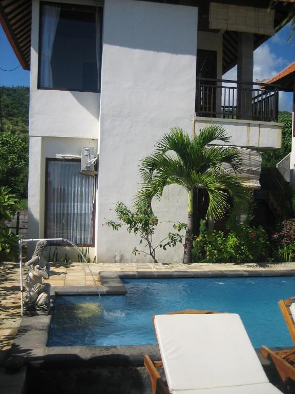 Lucky Paradise Bungalows On The Beach Amed  Bagian luar foto