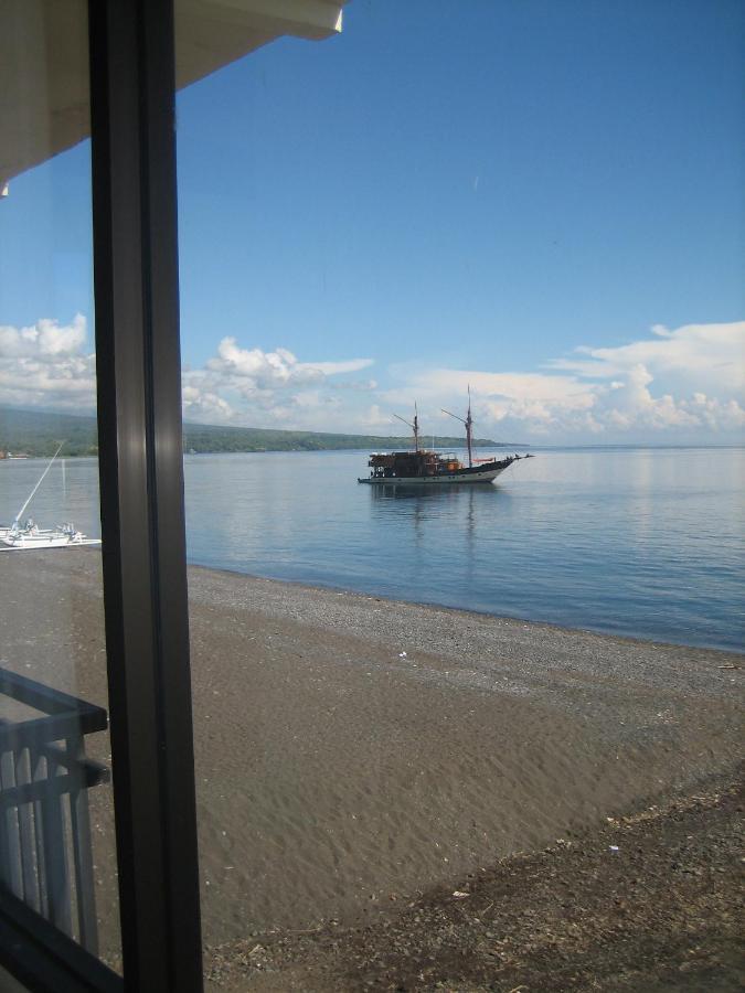 Lucky Paradise Bungalows On The Beach Amed  Bagian luar foto